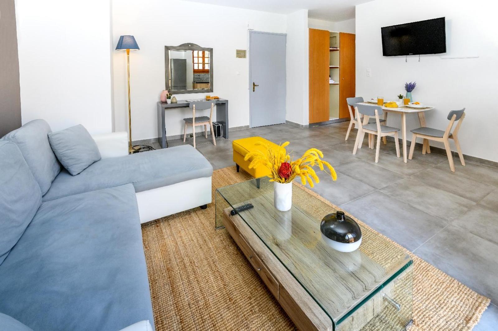 Infinity Apartment *